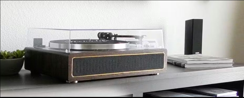 All-in-One Record Player vs Separate Speaker Setup: Which Is Better?