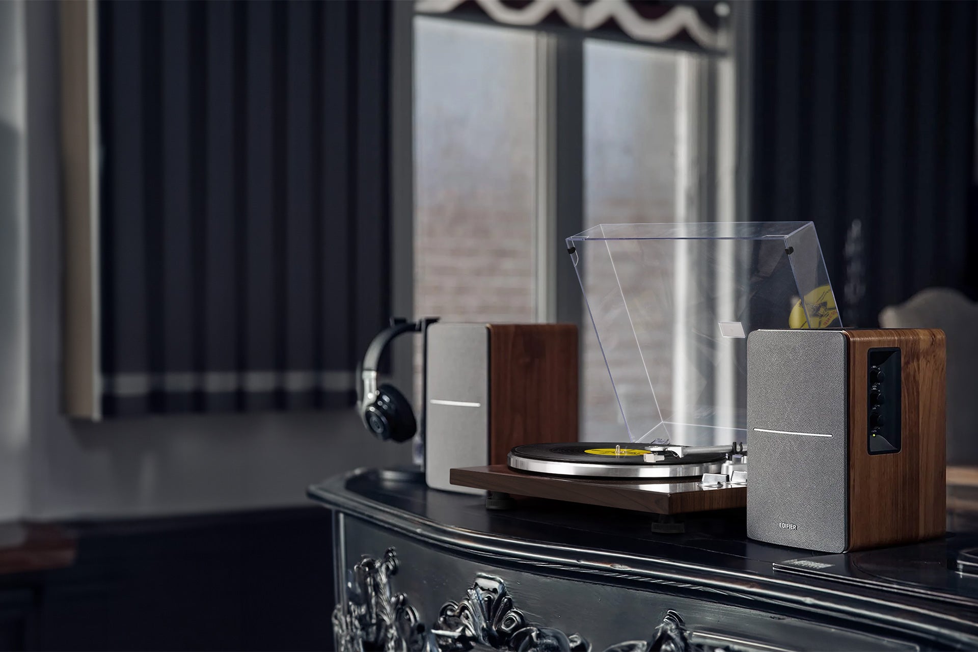 Inspire Romantic Inspiration to Create a Professional Audio Space