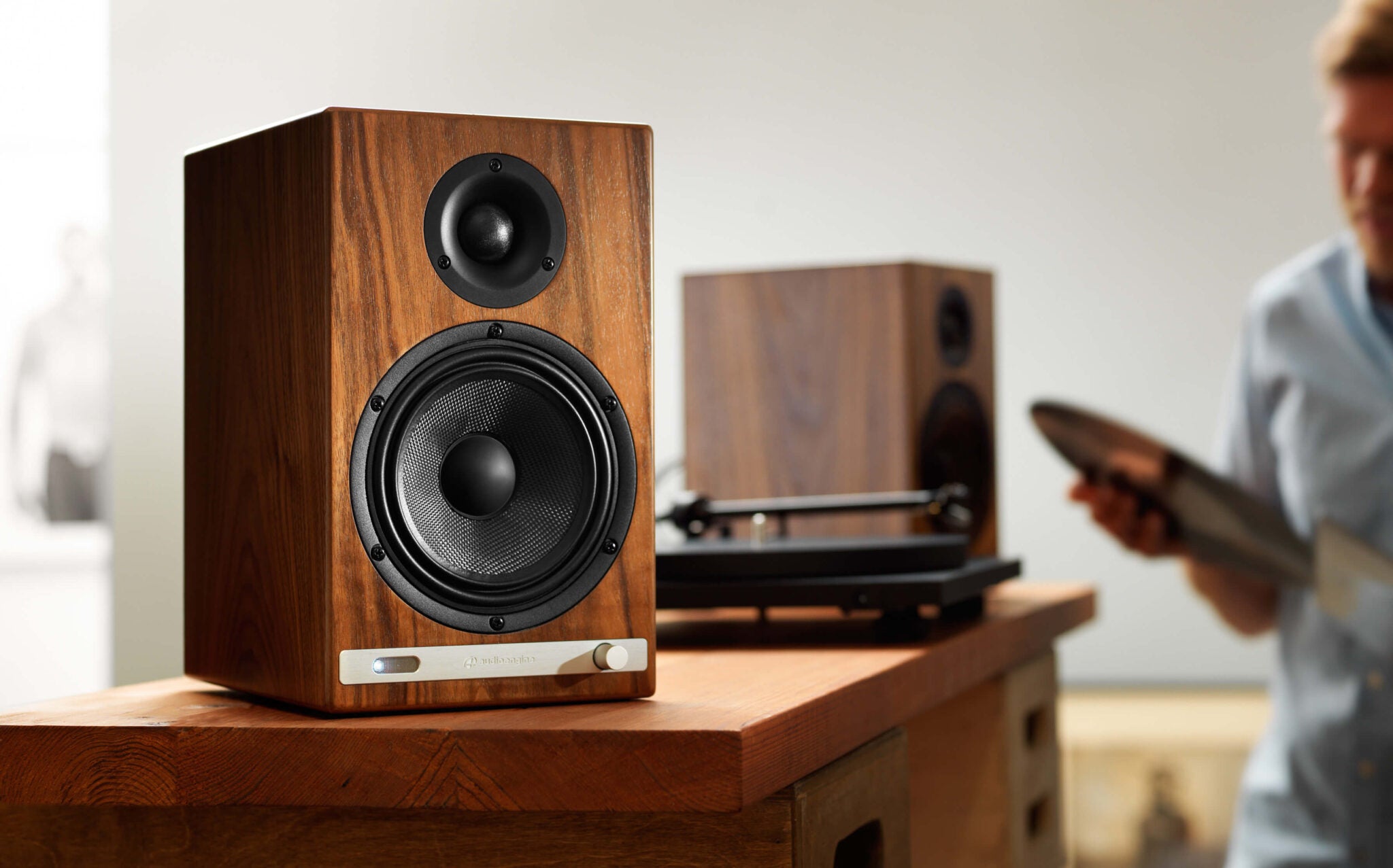 High-Fidelity Home Audio System with Wireless & Wired Connections