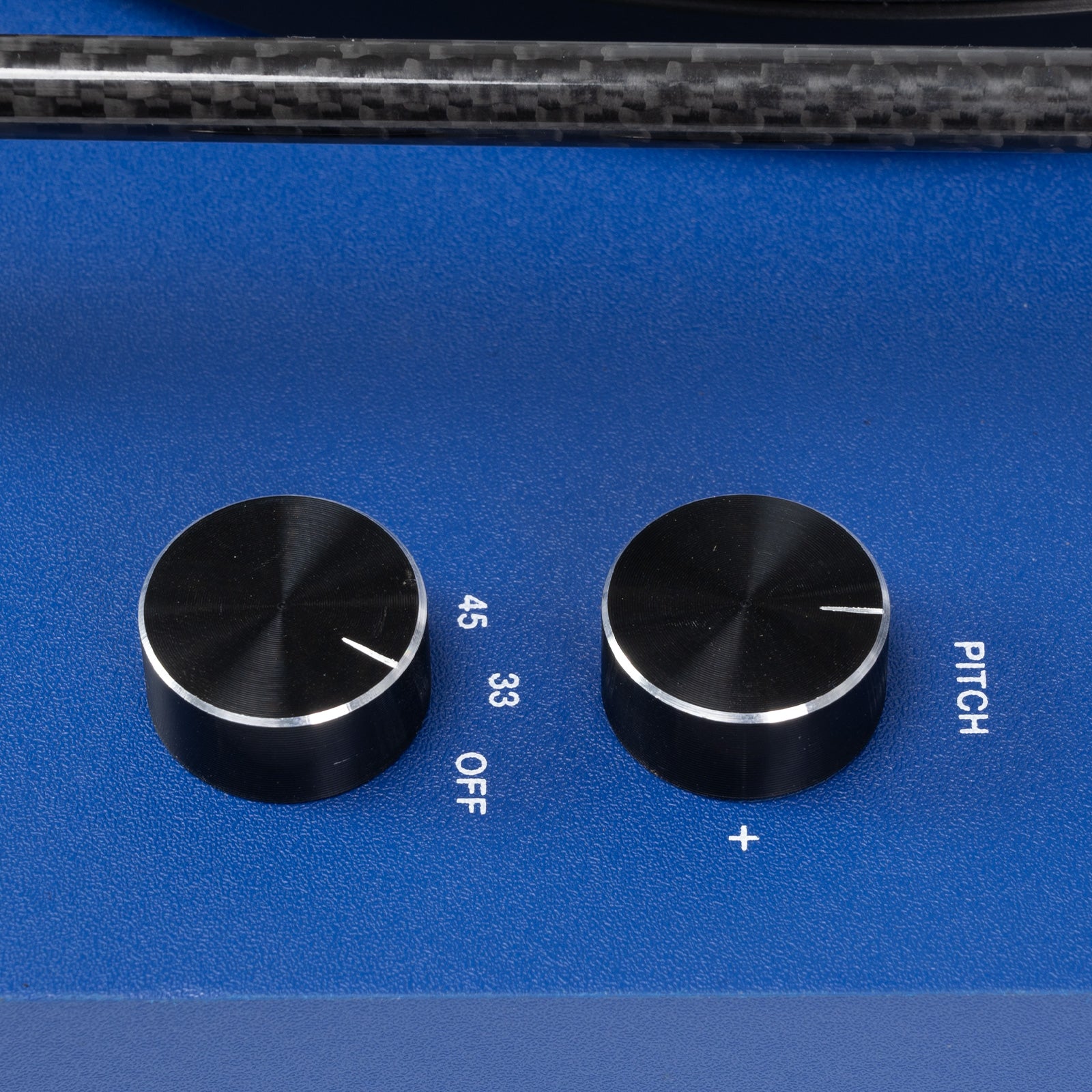 LP9 Bluetooth High-Fidelity Turntable with Built-In Preamp – Wood & Metal
