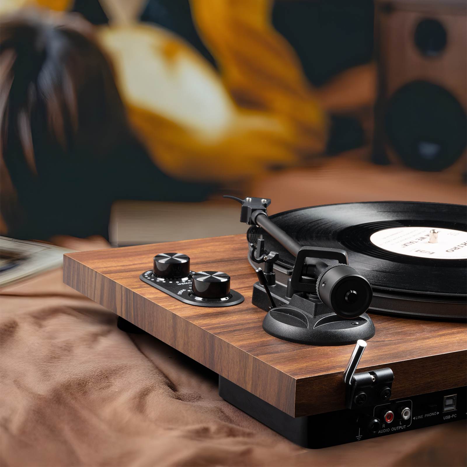 Vintage Bluetooth Vinyl Record Player with Split Speakers