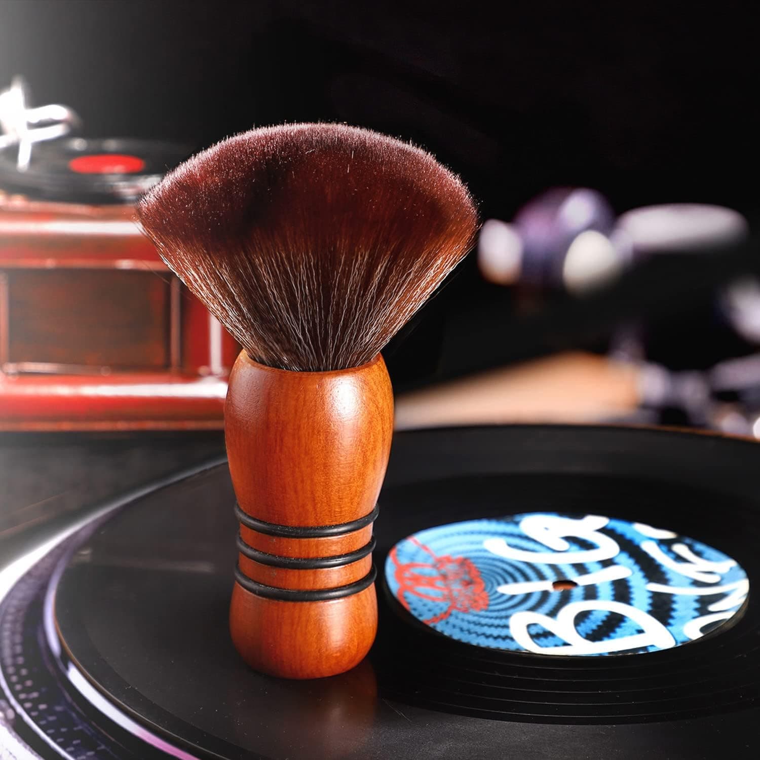 Anti-Static Vinyl Record Cleaning Brush – Brown