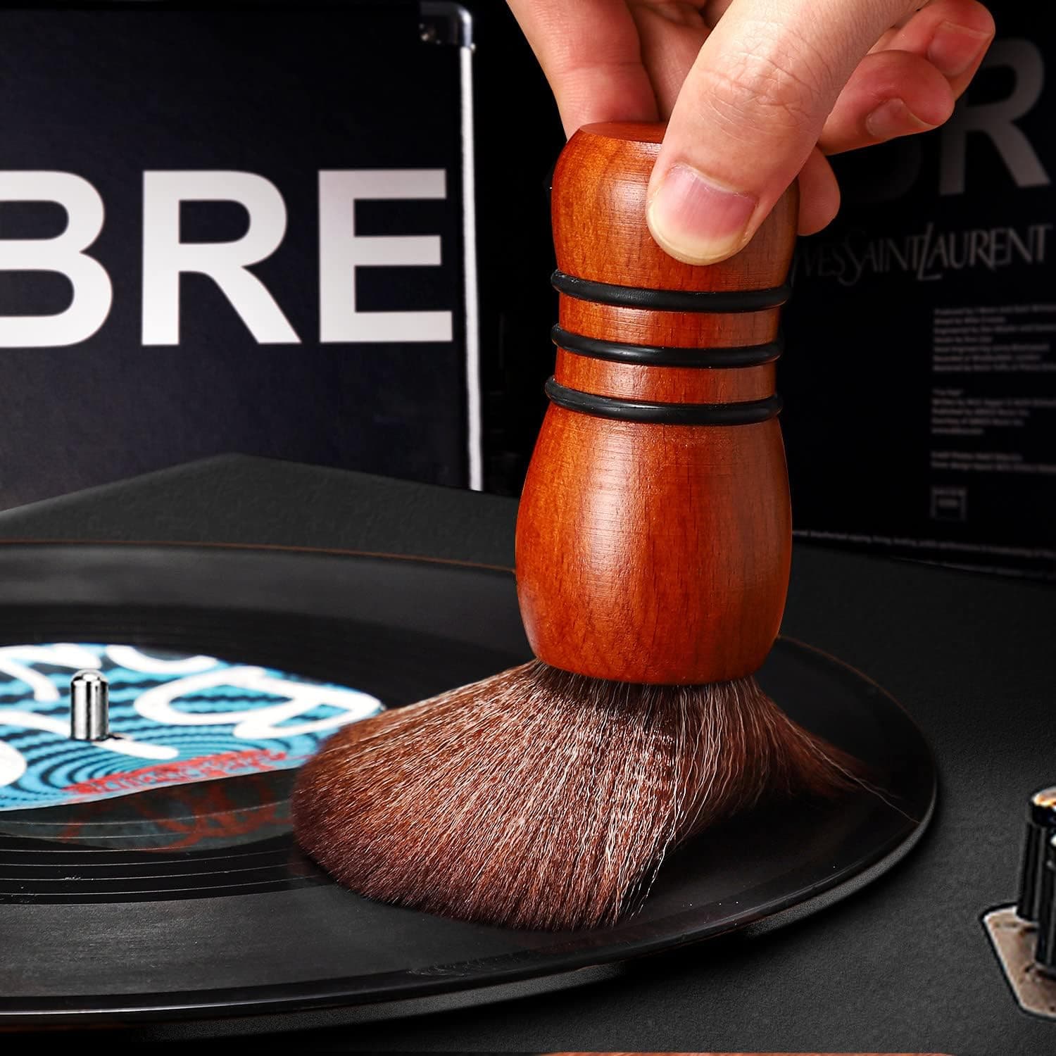 Anti-Static Vinyl Record Cleaning Brush – Brown