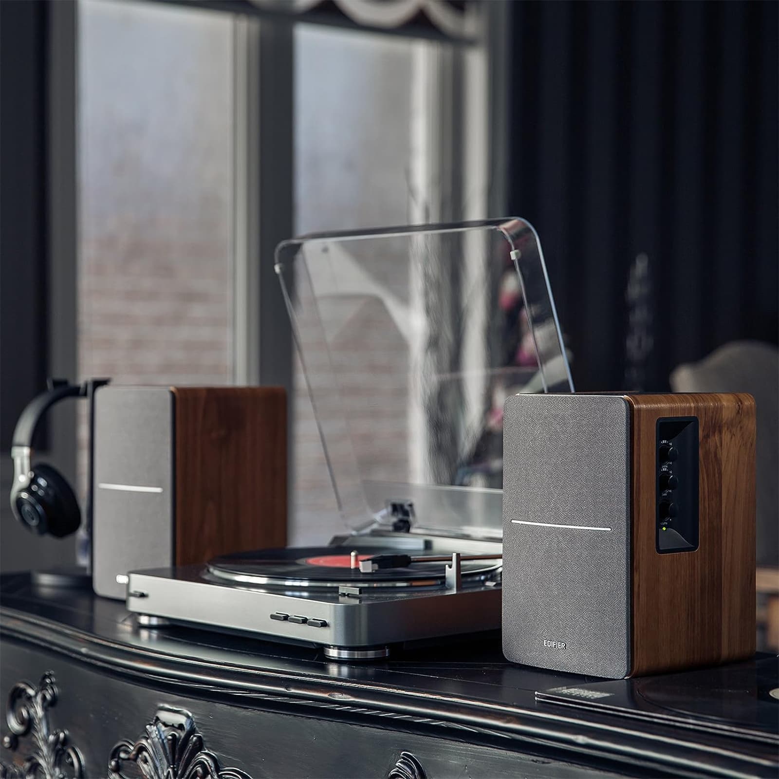 Audio Keeper Edifier R1280T 42 Watt Powered Bookshelf Speakers - Main Image