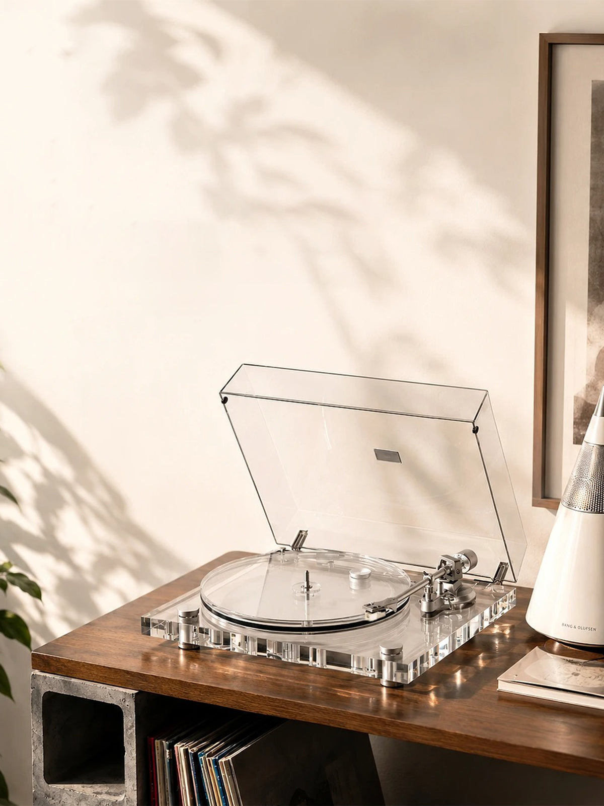 Best Acrylic Turntables Under $400 (2026 Buying Guide)