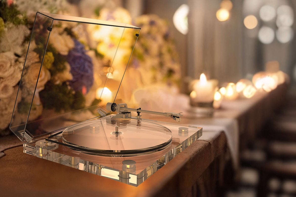 Why Acrylic Turntables Are Becoming a Modern Design Statement?