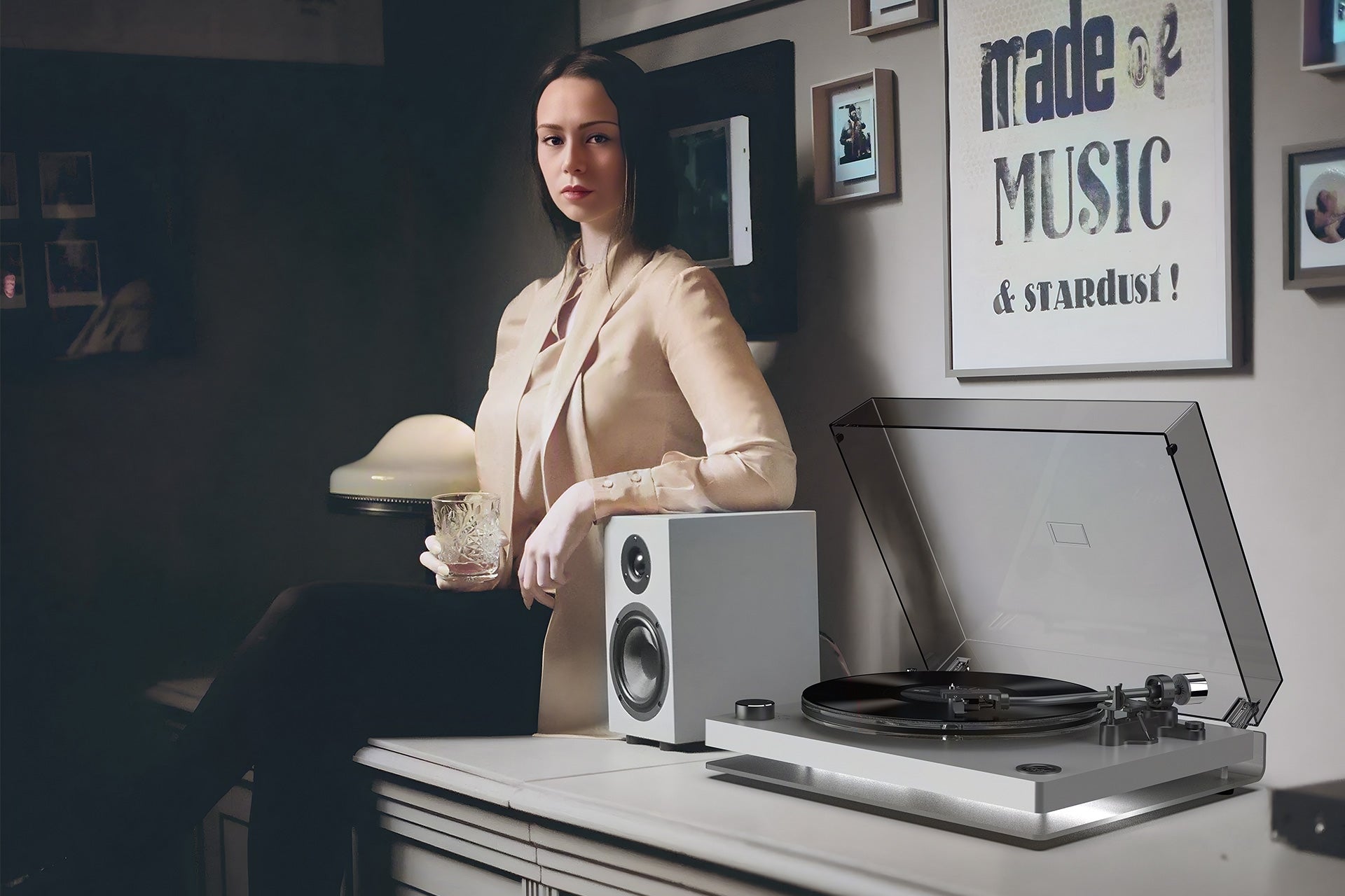 The Record Player Becomes the Power of Family Tradition: A Bond of Music, Memories and Emotions