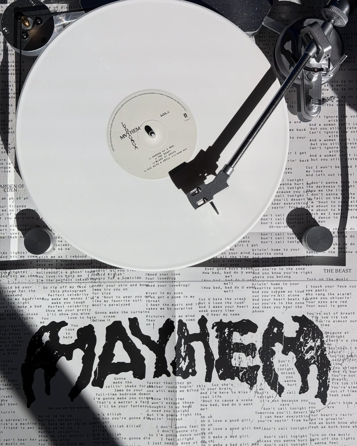 audiokeeper GENESIS-V2 acrylic turntable review clear record player-1